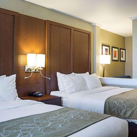 Comfort Suites Minot Luaran gambar
