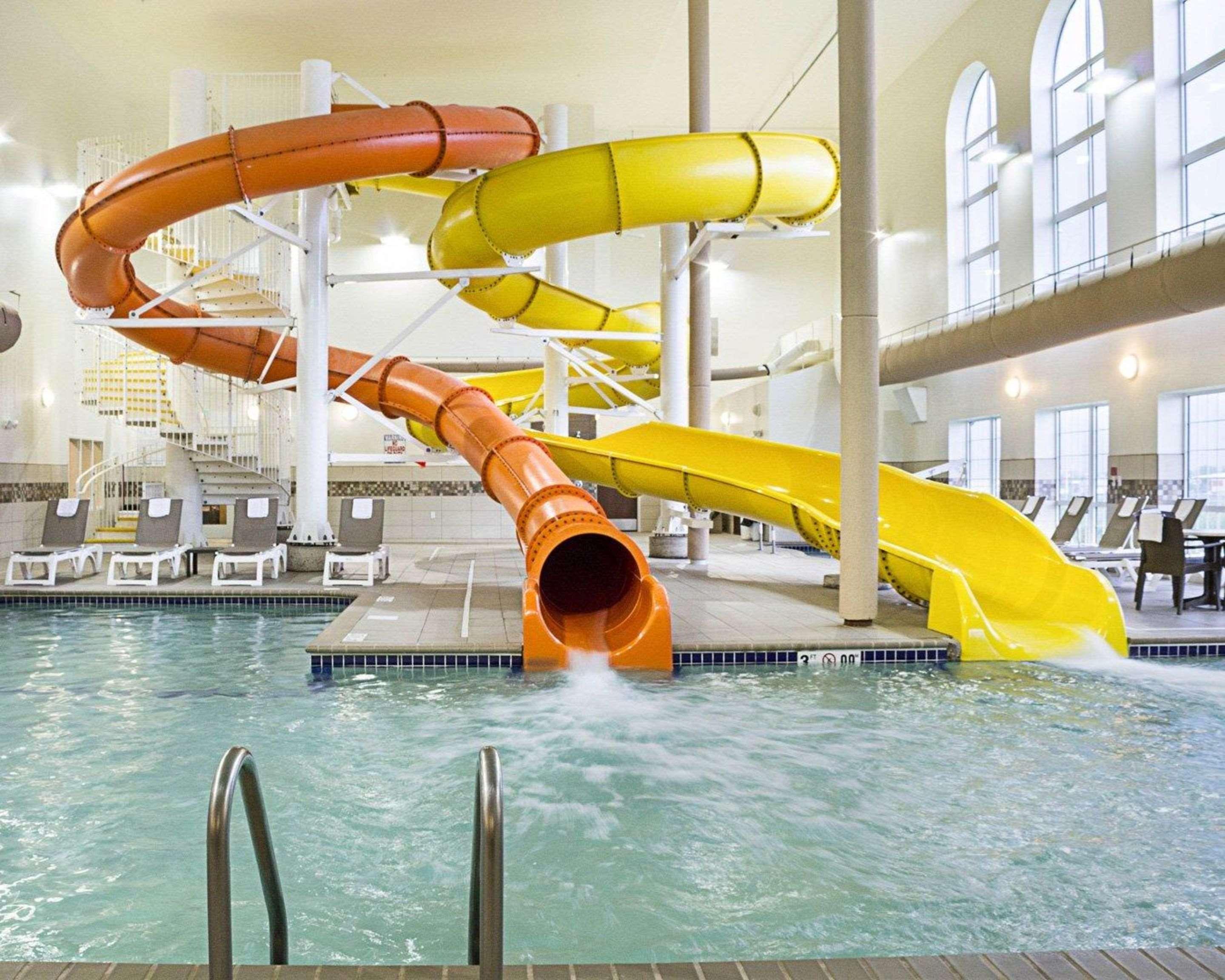 Comfort Suites Minot Luaran gambar