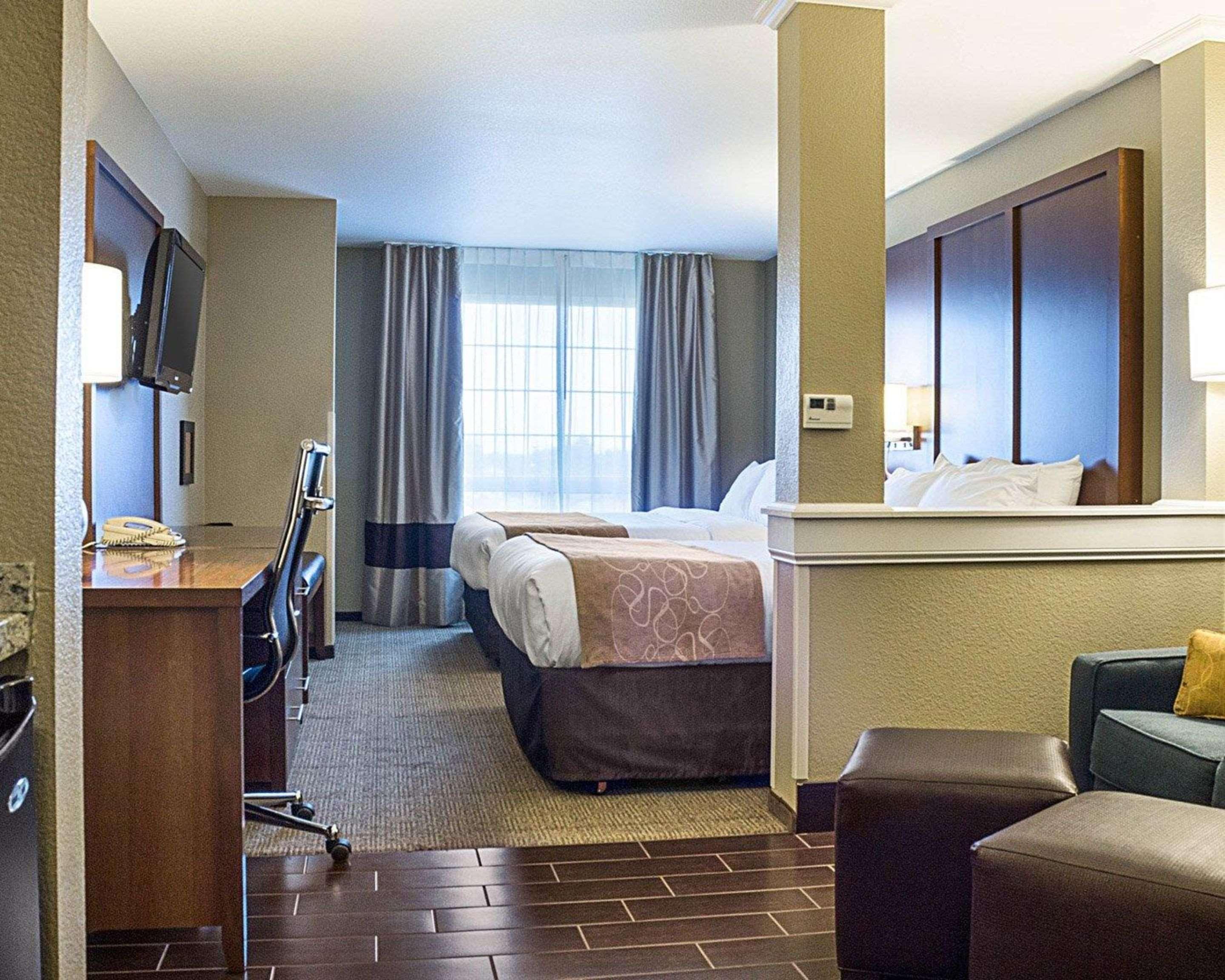 Comfort Suites Minot Luaran gambar