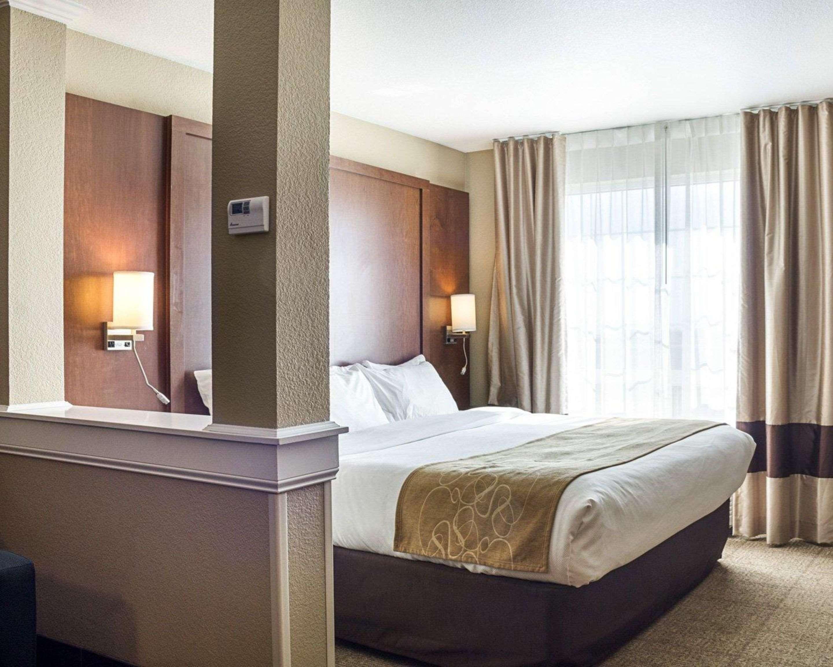 Comfort Suites Minot Luaran gambar