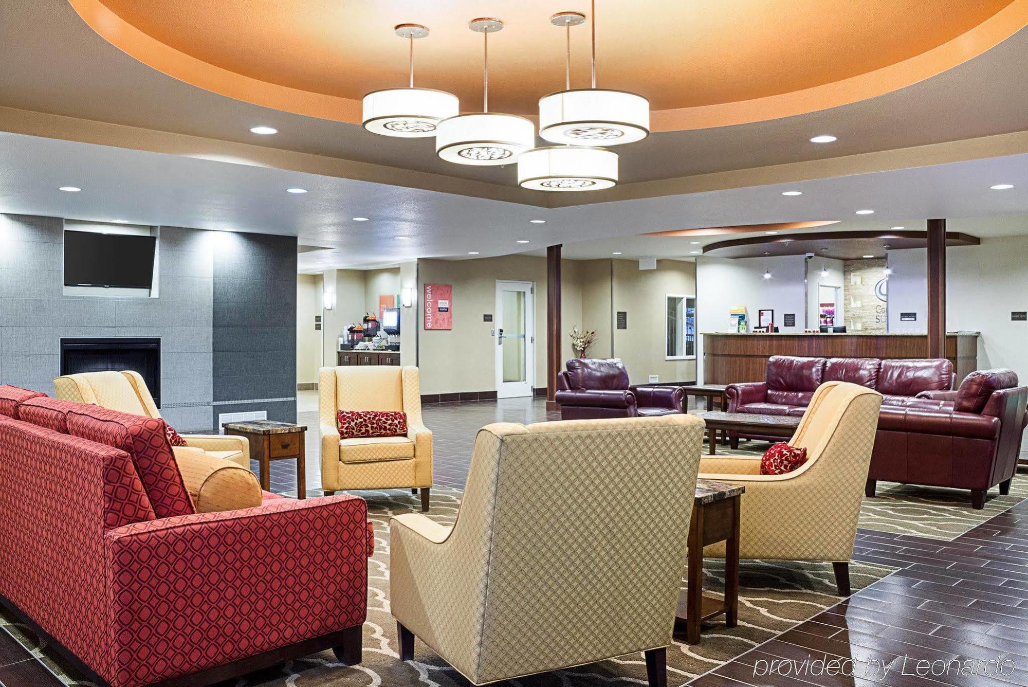 Comfort Suites Minot Luaran gambar